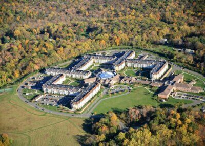Meadow Ridge Pub & Restaurant - aerial view